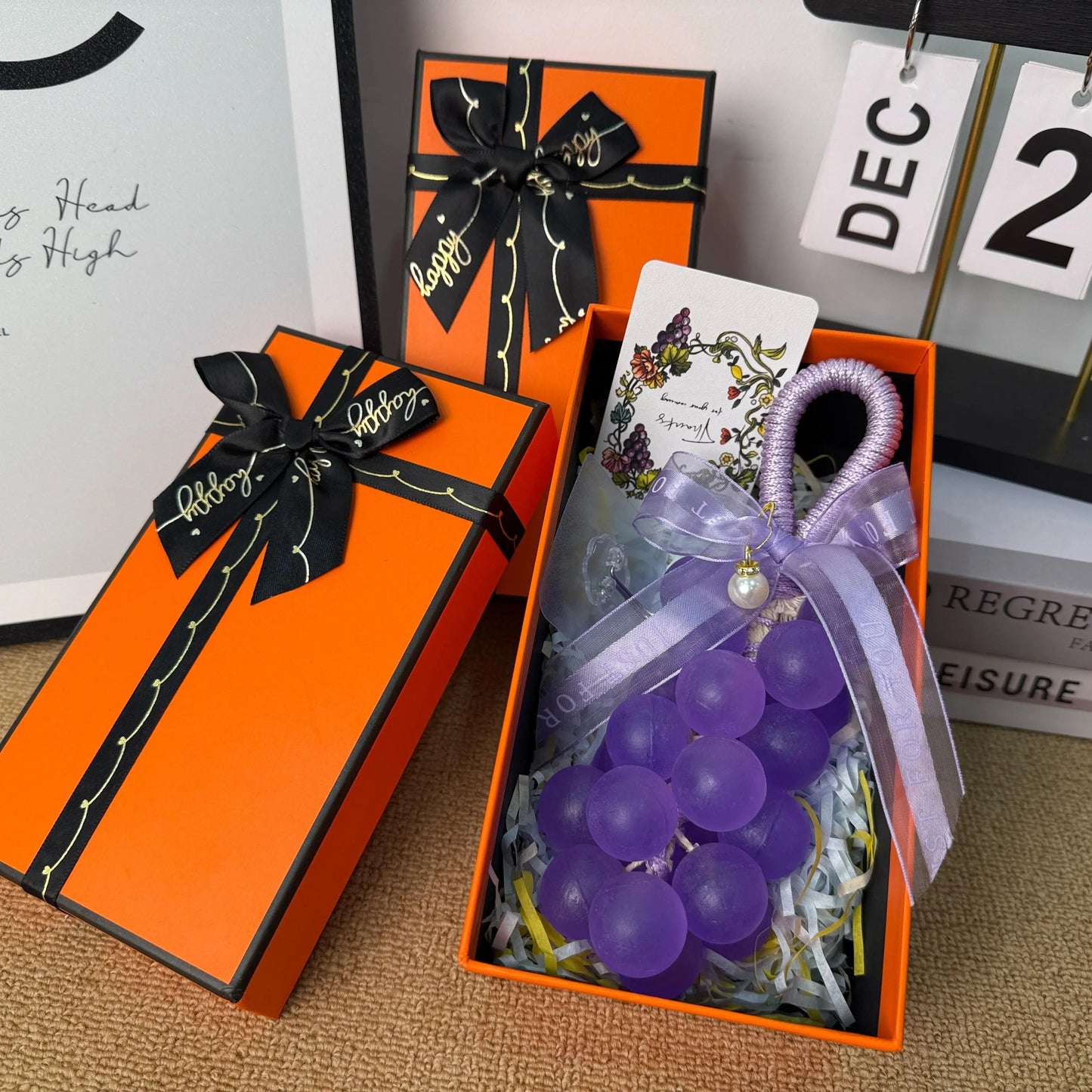 [Mother'S Day Gift] Handcrafted Decorative Grape-Shaped Soap Gift Set — 25 Grape-Shaped Scented Soaps with Enduring Fresh Fragrance. Bathroom Décor, Home Accessory, Gift for Women and Friends, Valentine'S Day Gift