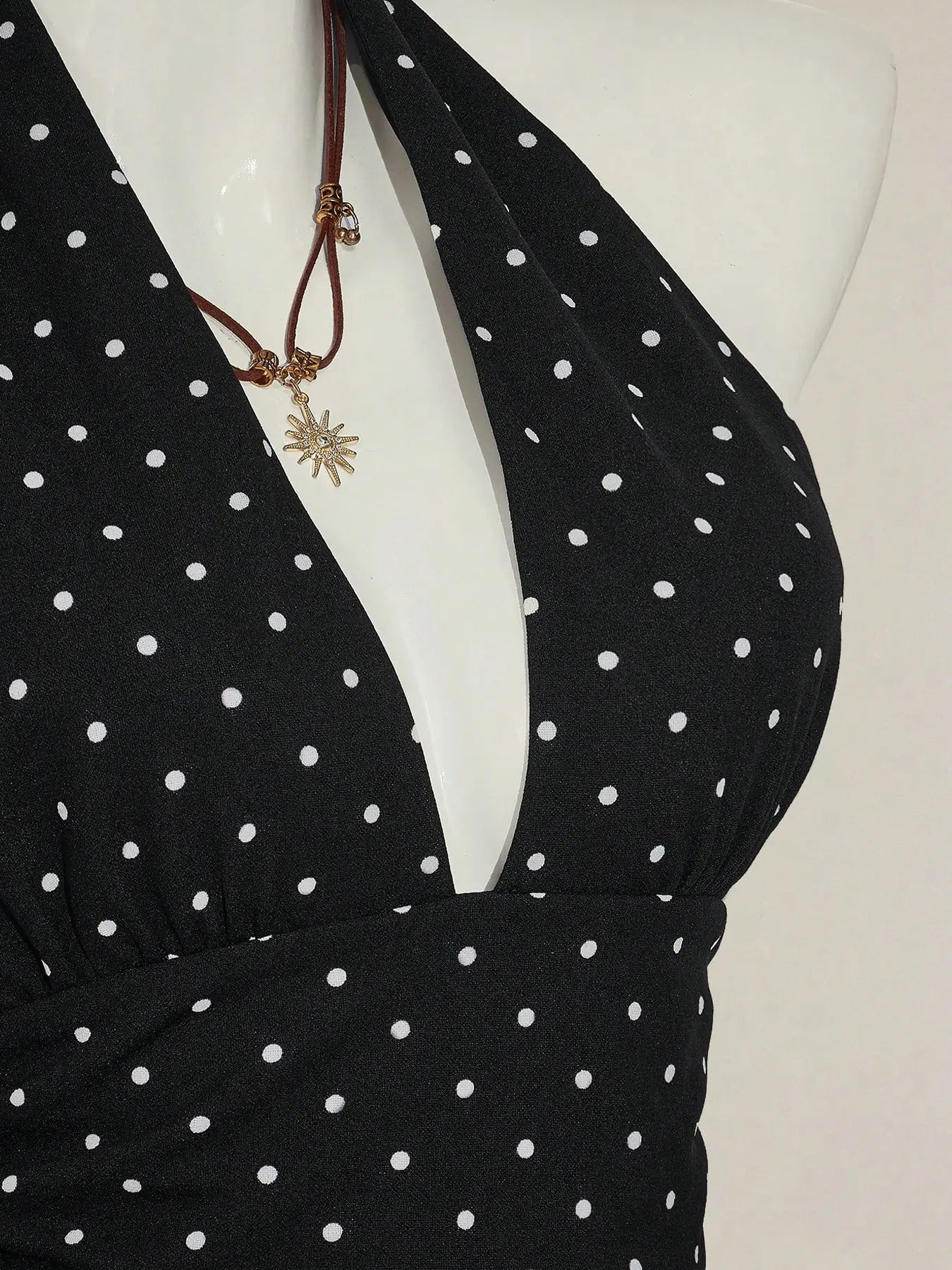 Women'S Polka Dot Print Halter Top, Deep V Neck, Tie Back Closure, Adjustable, Ruched Waist, Multiple Color Options, Soft Breathable Fabric, Daily Casual Vacation Date Night Wear, Womenswear & Halter Tops