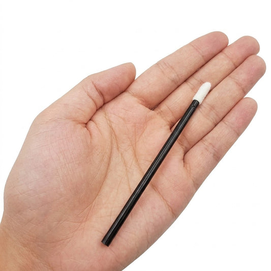 500Pcs/Set Disposable Lip Brushes Make up Brush Lipstick Lip Gloss Wands Applicator Tool Makeup Beauty Tool Kits (Black)